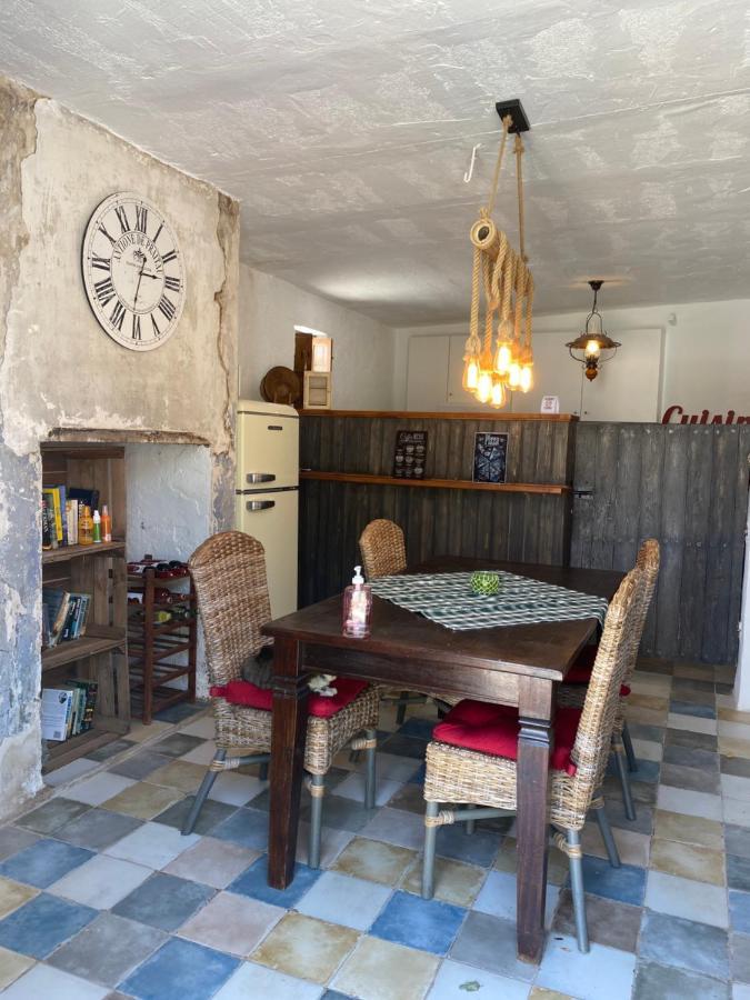 B&B Los Lujos Oria Екстериор снимка