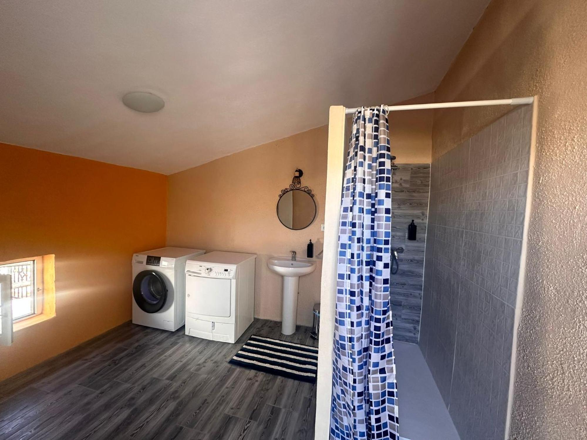 B&B Los Lujos Oria Екстериор снимка