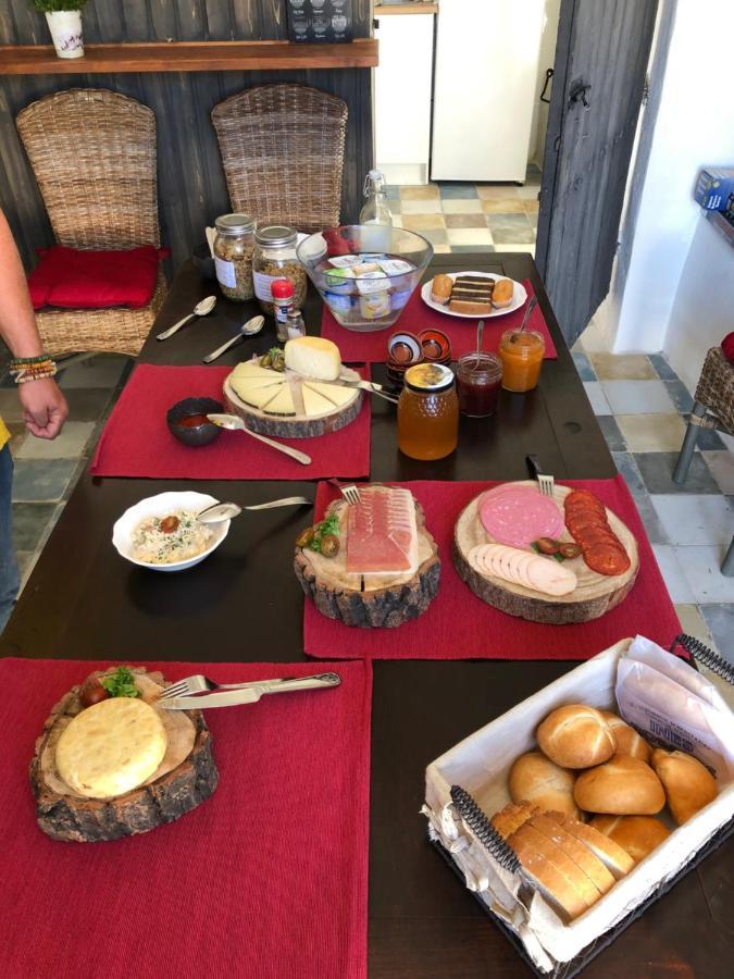 B&B Los Lujos Oria Екстериор снимка